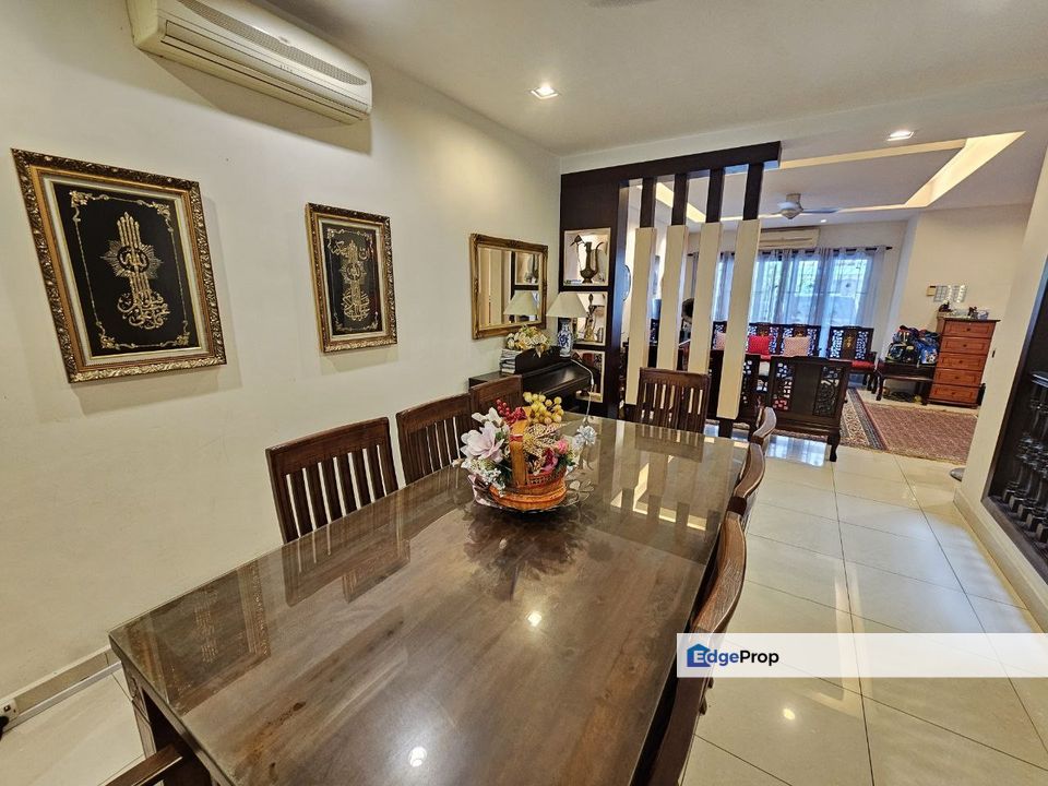 Taman Dagang Permai Ampang 2.5 Storey Terrace For Sale Freehold, Selangor, Ampang