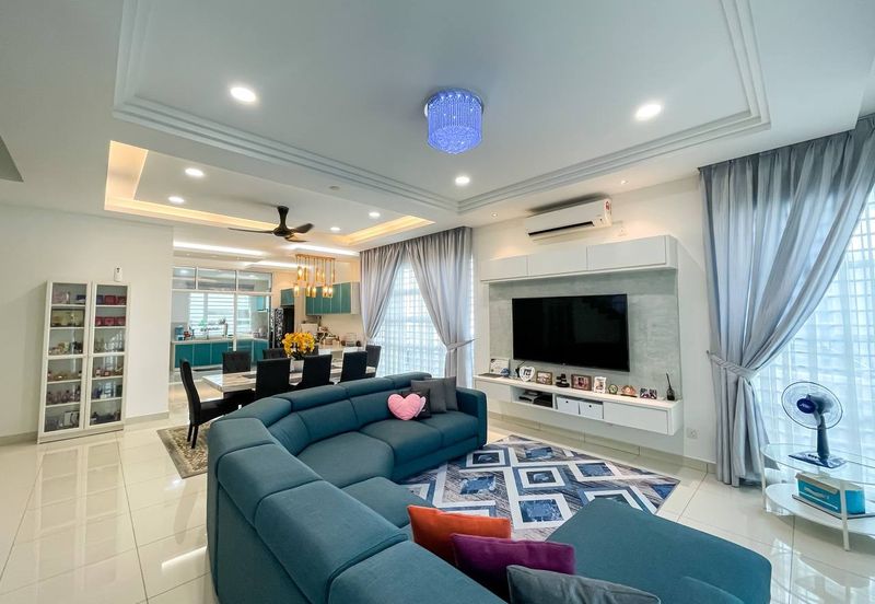 Taman Pinggiran Putra