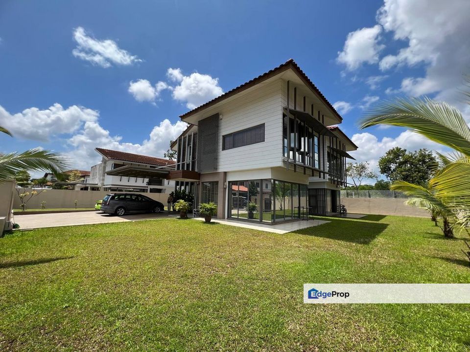 9,396 SQFT 2 Storey Bungalow Banyan Close Bandar Bukit Mahkota, Bangi FOR SALE, Selangor, Bangi