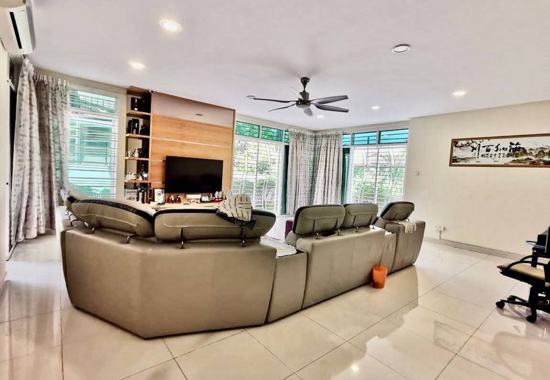 Bandar Tun Hussein Onn