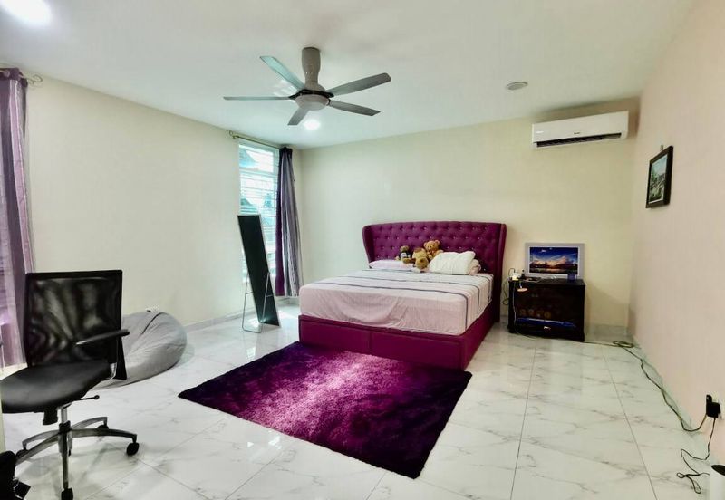 Bandar Tun Hussein Onn