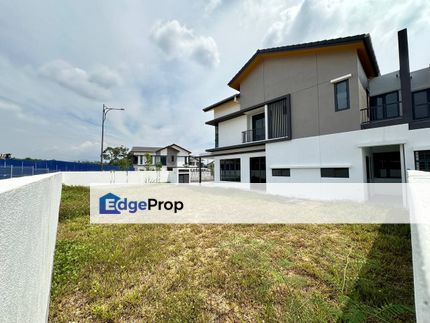 END LOT Double Storey Semi D Cluster Verna Serene Heights, Bangi FOR SALE, Selangor, Bangi