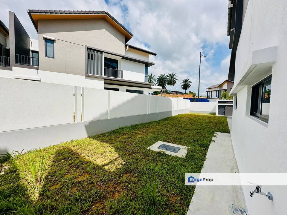 Double Storey Semi D Cluster Verna Serene Heights, Bangi FOR SALE, Selangor, Bangi