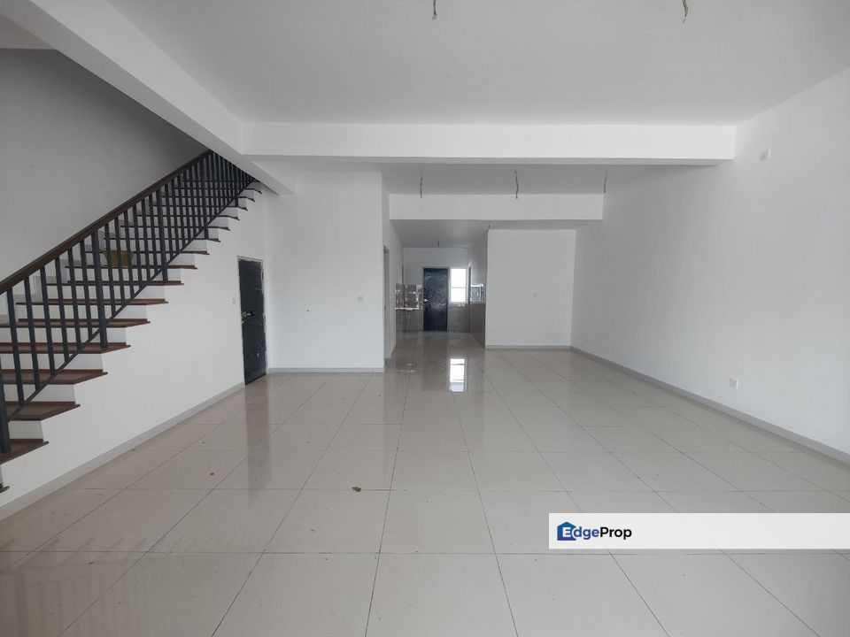 Verna Serene Heights Bangi Double Storey Terrace Freehold For Sale Near Setia Alam Sari Bangi Bandar Seri Putra Bangi, Selangor, Semenyih