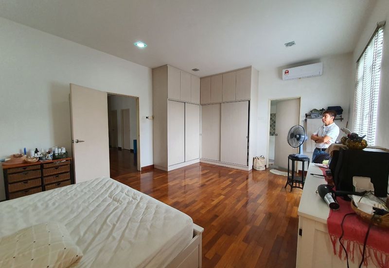 Saujana Villa, Kajang