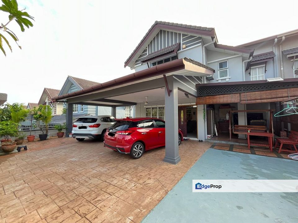 RENOVATED Double Storey Semi D Laman 2, Bandar Seri Putra, Bangi FOR SALE Freehold Near Bandar Bukit Mahkota, Selangor, Bangi