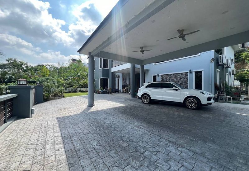 Impian Golf & Country Club