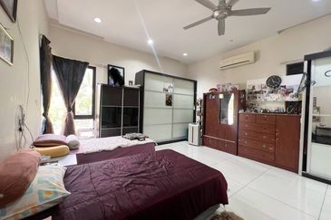 Impian Golf & Country Club