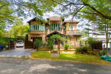 Impian Golf & Country Club