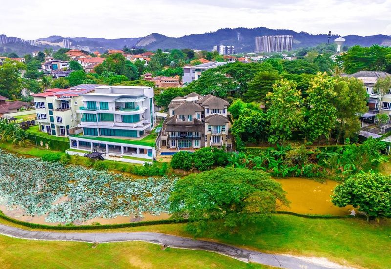 Impian Golf & Country Club