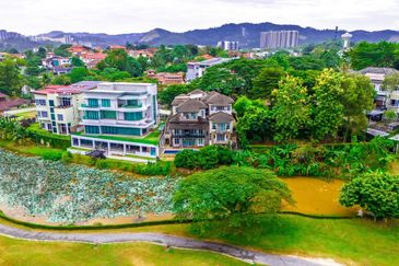 Impian Golf & Country Club