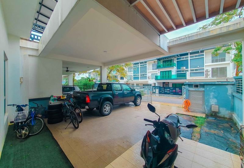 Fairfield Residences, Tropicana Heights