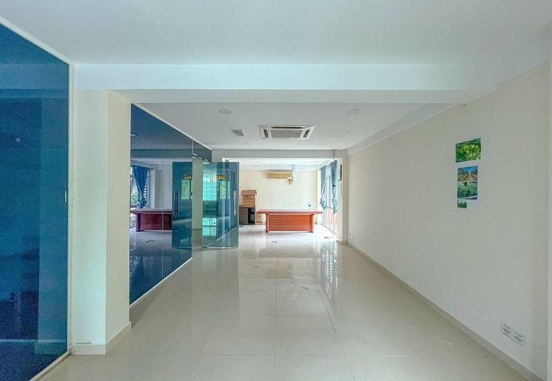 Bandar Tun Razak Business Centre