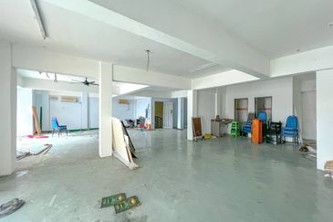 Bandar Tun Razak Business Centre