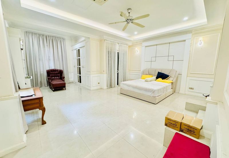 Bungalow Jalan Kubah Bukit Jelutong Shah Alam 3 Storey Bungalow FOR SALE FREEHOLD CORNER LOT 