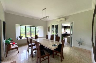 CORNER LOT Double Storey Bungalow Bidai Residence Bukit Jelutong, Sha Alam FOR SALE