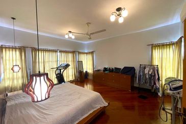 CORNER LOT Double Storey Bungalow Bidai Residence Bukit Jelutong, Sha Alam FOR SALE