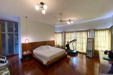 CORNER LOT Double Storey Bungalow Bidai Residence Bukit Jelutong, Sha Alam FOR SALE