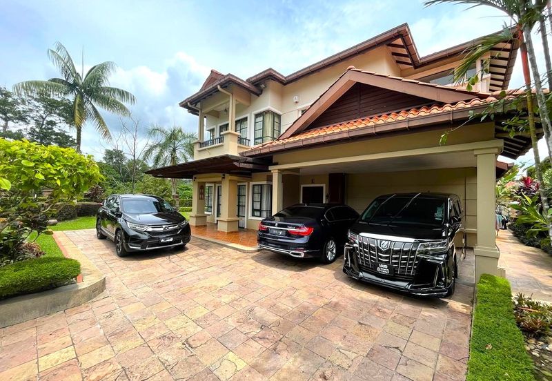 CORNER LOT Double Storey Bungalow Bidai Residence Bukit Jelutong, Sha Alam FOR SALE