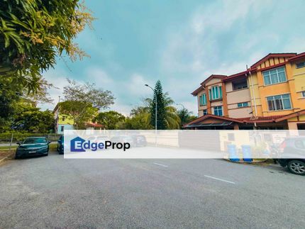 3 Storey Terrace Jalan Uranus Subang Bestari, Seksyen U5, Shah Alam FOR SALE, Selangor, Subang Bestari