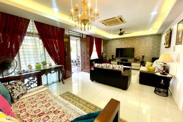 RENOVATED 2.5 Storey Superlink Terrace CYPRUS, USJ Heights Subang Jaya FOR SALE