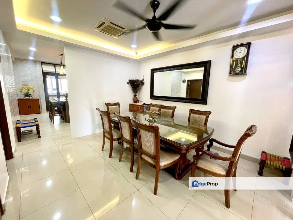 RENOVATED 2.5 Storey Superlink Terrace CYPRUS, USJ Heights Subang Jaya FOR SALE, Selangor, USJ Heights