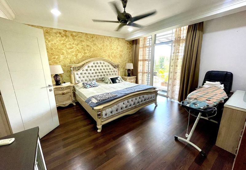 RENOVATED 2.5 Storey Superlink Terrace CYPRUS, USJ Heights Subang Jaya FOR SALE