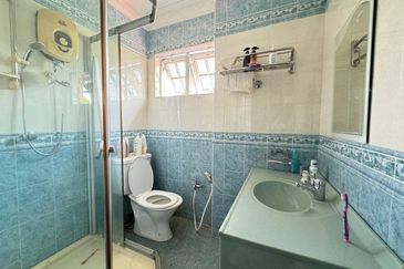 Bungalow Jalan Mihrab Bukit Jelutong Shah Alam Double Storey Bungalow For Sale Near Jalan Bidai Jalan Manara Jalan Titian