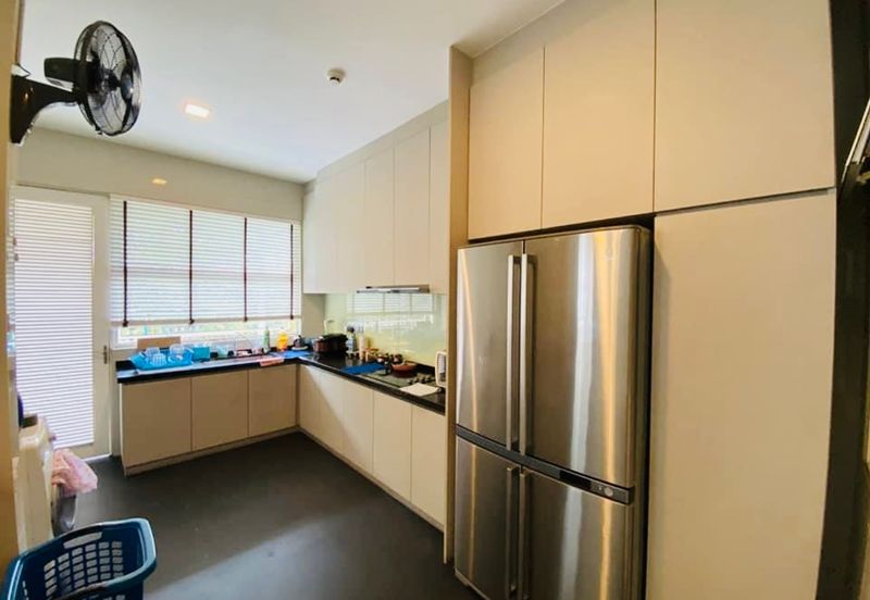 Noble Park @ East Ledang