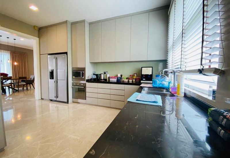 Noble Park @ East Ledang