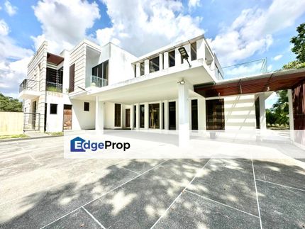 Bungalow Villas with Swimming Pool for Sale, Johor, Ledang Heights