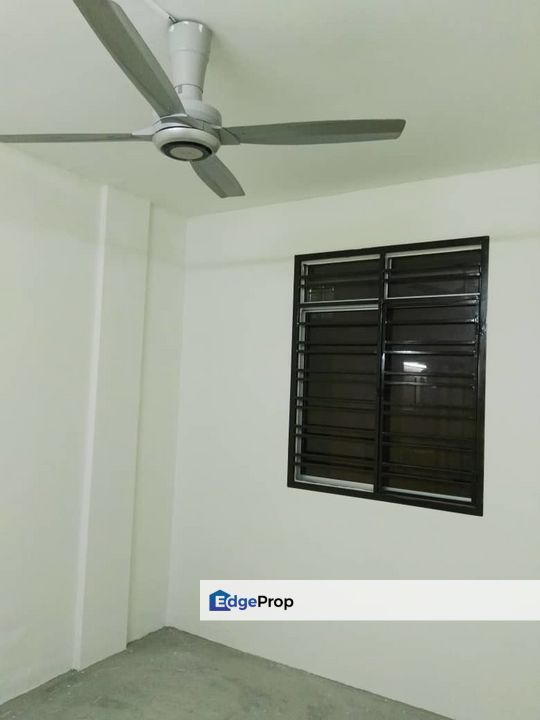 Flat Mount Austin, Johor, Johor Bahru