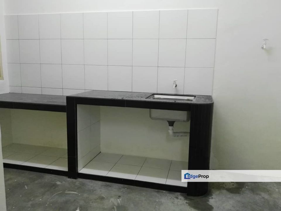 Flat Mount Austin, Johor, Johor Bahru