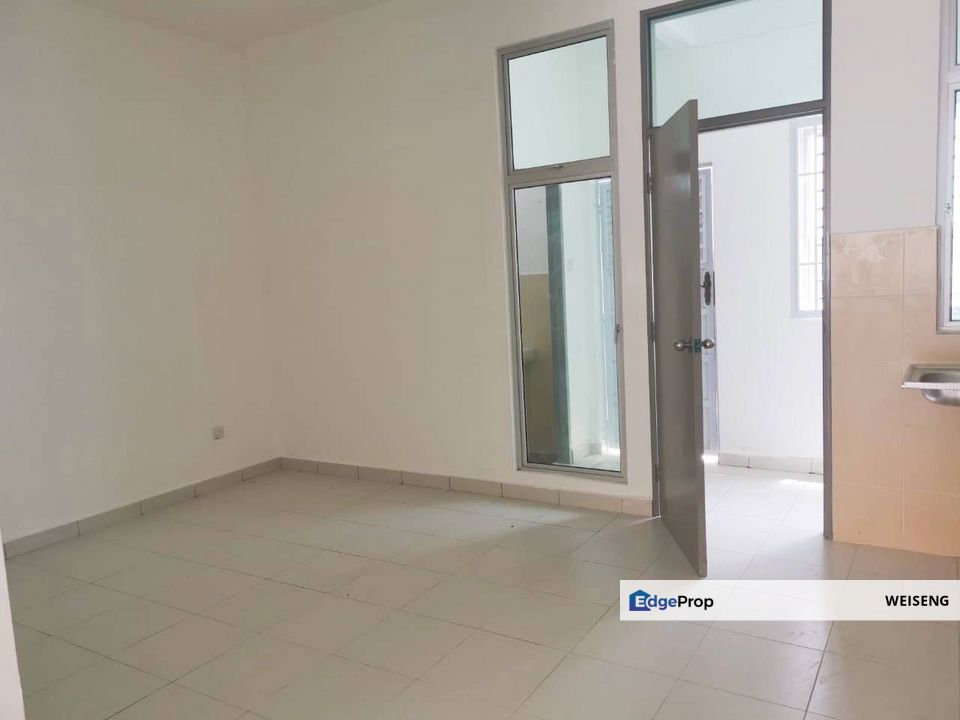 Camellia @ Taman Pulai Mutiara Double storey Terrace House For Sale, Johor, 