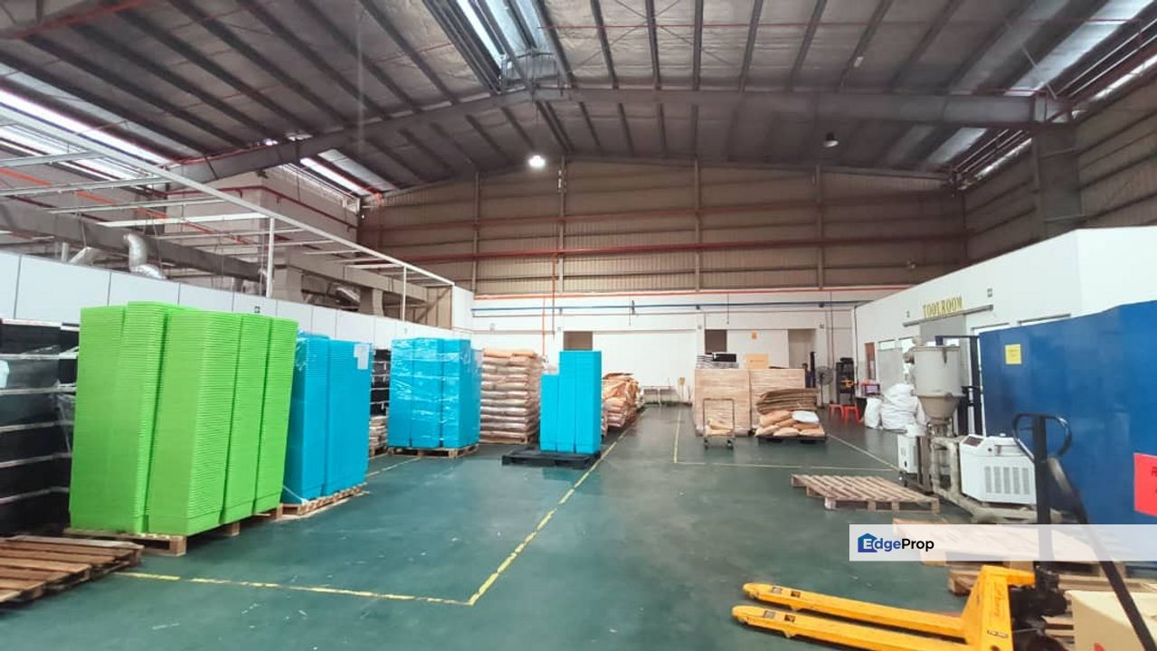 Desa Cemerlang Factory, Johor, Ulu Tiram