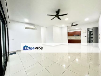 Partial Renovated, Largest unit at High Floor, Johor, Johor Bahru