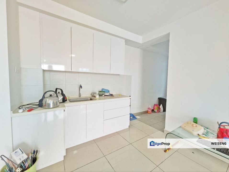 D'ambience 2 Bedrooms Unit For Sale, Johor, Permas Jaya/Senibong