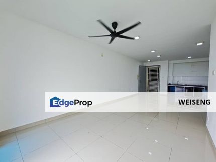 Partially Renovated 2 Bedder Unit For Sale, Johor, Permas Jaya/Senibong