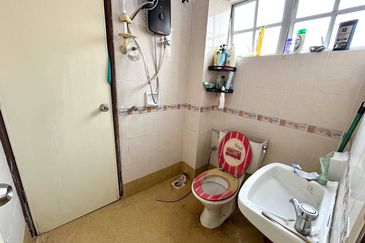 Jalan Suakasih @ Tun Hussein Onn