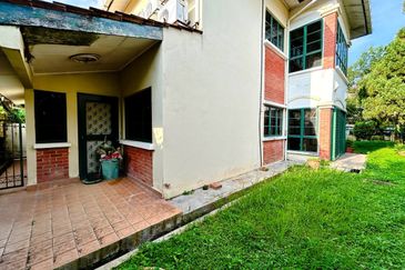 Bandar Tun Hussein Onn