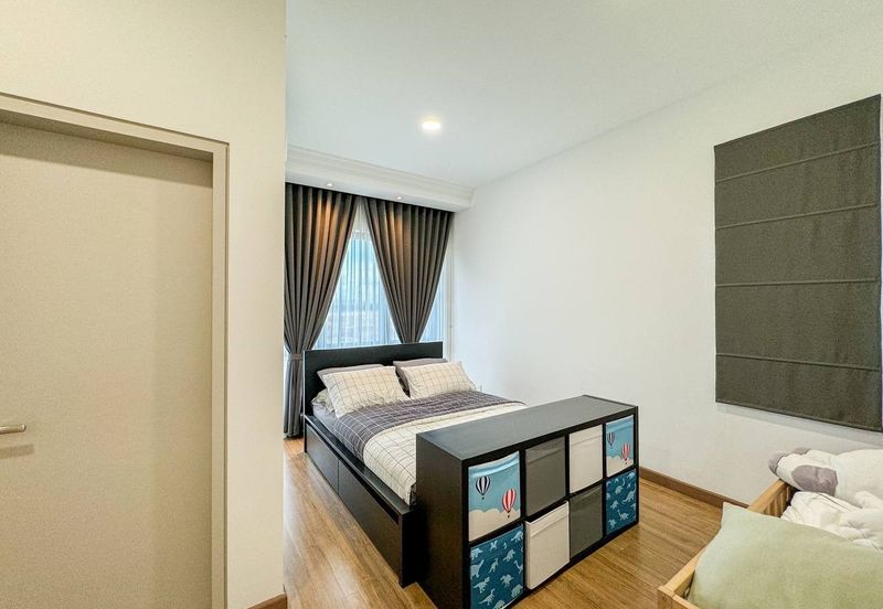 Lucent Residence @ twentyfive.7