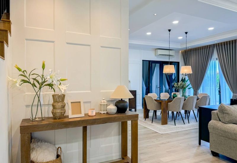 Lucent Residence @ twentyfive.7