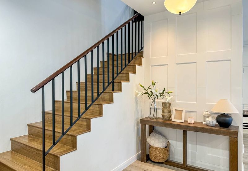 Lucent Residence @ twentyfive.7