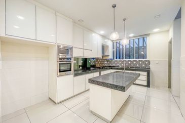 Saville @ The Park - Twin Villa