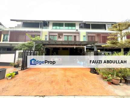 Move In Condition 3 Storey Terrace Superlink Thistle Grove Denai Alam, Selangor, Denai Alam