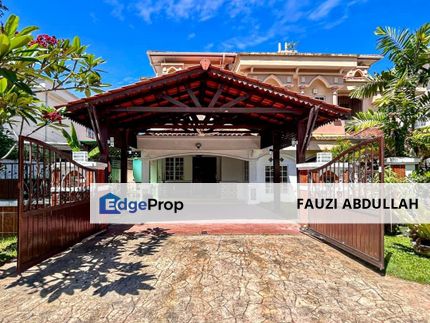 Fully Furnished 2.5 Storey Semi D DKayangan Seksyen 13 Shah Alam, Selangor, Shah Alam