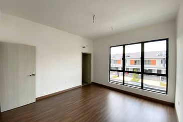 Casira 3 @ Bandar Bukit Raja