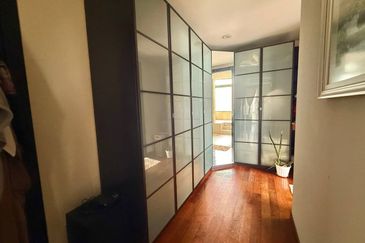 Bangi Lakehill Villas