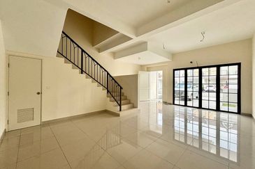 Monet Springtime @ Sunsuria City