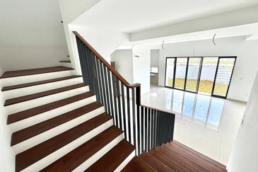 Elmina Green The Eighth @ City of Elmina